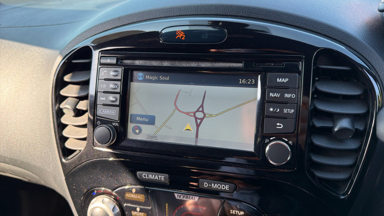 Nissan Juke 1.2 DiG-T N-Connecta 5dr Petrol Hatchback